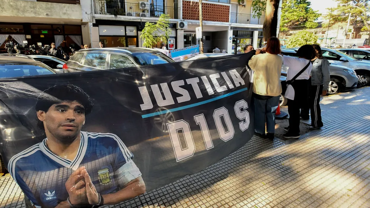 Juicio por Maradona: avanza la Junta Médica con el testimonio de un cardiólogo