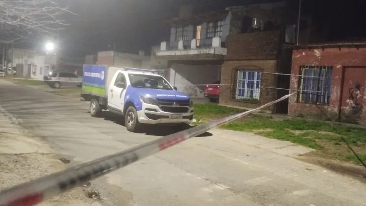 Femicidio en Luján: asesinó a puñaladas a una joven frente a sus tres hijos y fue detenido
