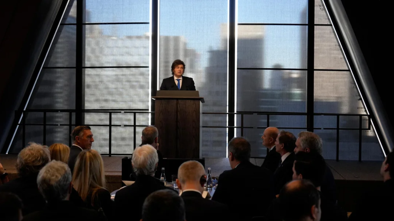 Argentina Week: Javier Milei viaja a París en busca de inversiones