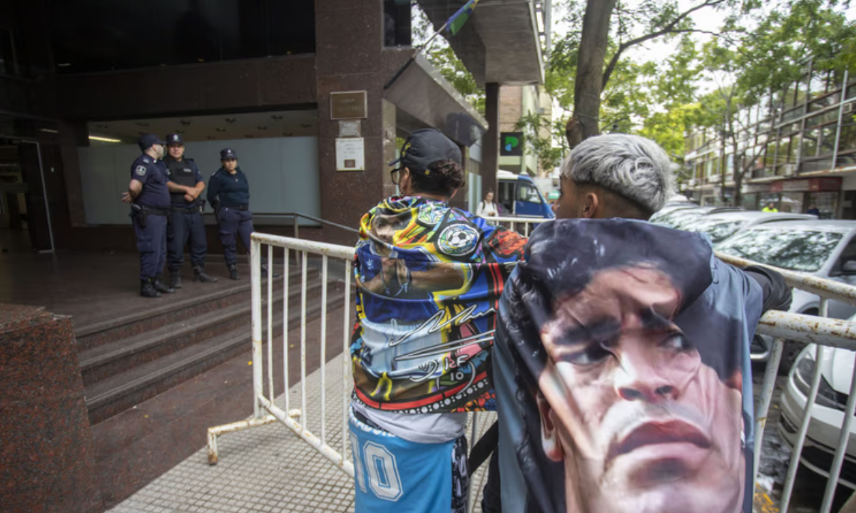 Juicio por Maradona: la Junta Médica sigue dando testimonio ante el tribunal de San Isidro