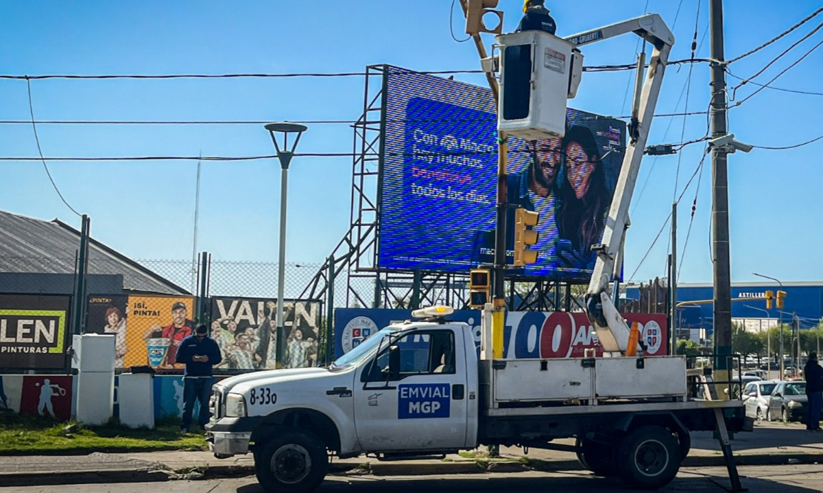 Mar del Plata incorpora semáforos “adaptativos” con IA