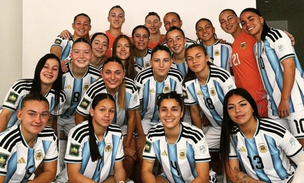 Las pibas del Sub 20 de fútbol juegan el Mundial de Polonia