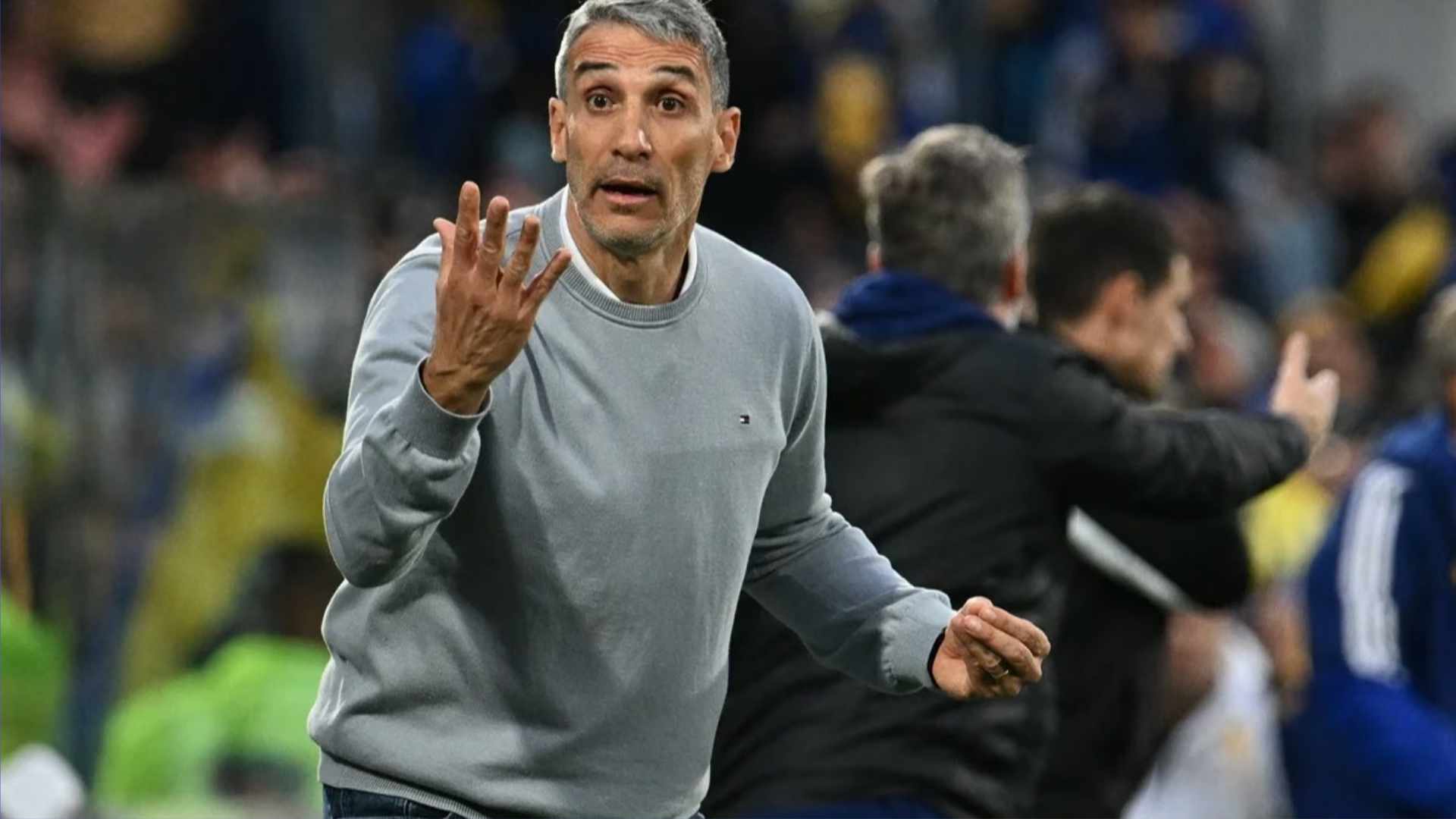 Racing despidió a Vojvoda tras la derrota ante Boca
