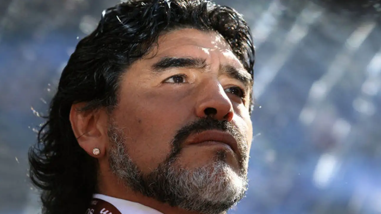 Rosario: una muestra de arte para celebrar el cumpleaños de Maradona