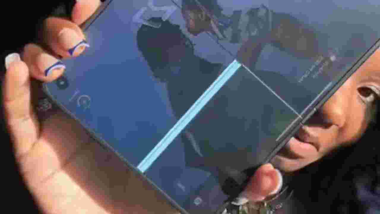 A pocas horas de su lanzamiento, el iPhone Duo ya enfrenta quejas por pantallas rotas