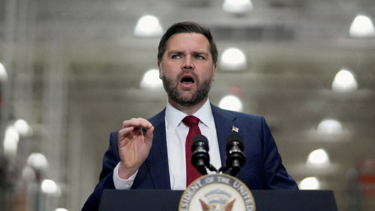 JD Vance visitará la Argentina en noviembre y se reunirá con Javier Milei